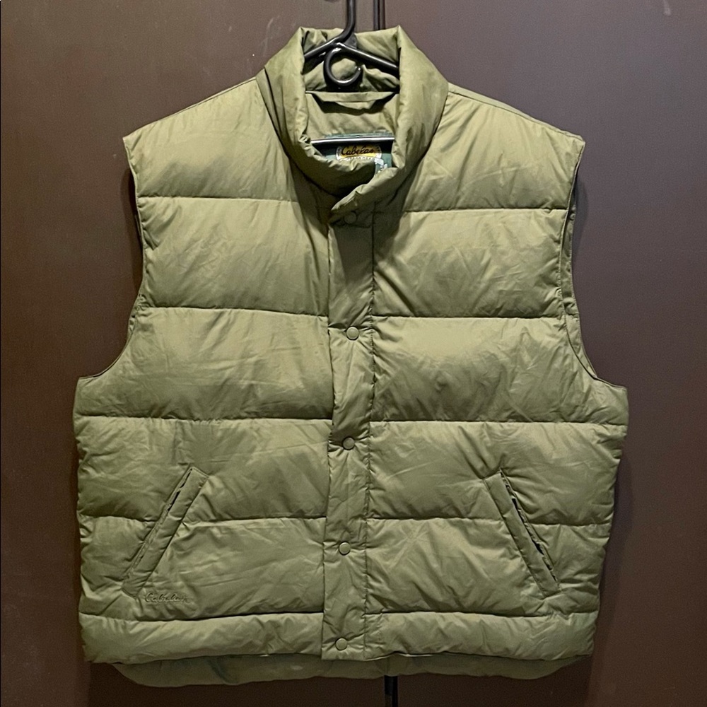 Cabelas Down Vest